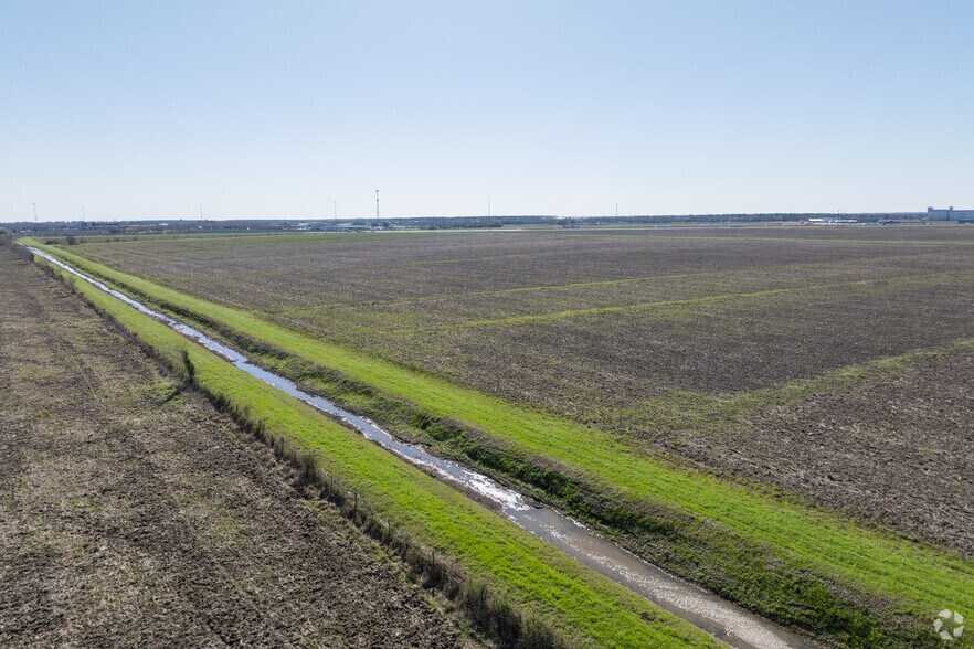 More Photos Of Interstate 10, Beaumont Land For Sale