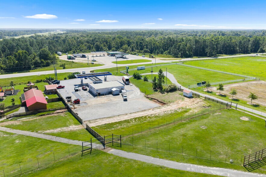 More Photos Of 26127 GA Highway 57 S, Metter Service Station For Sale