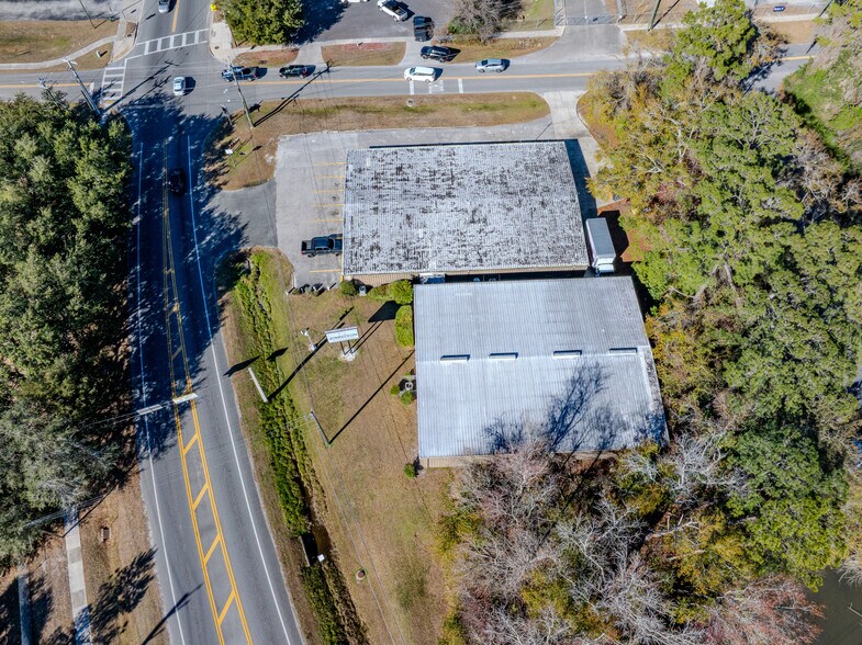 More Photos Of 701 S 5th St, Macclenny General Retail For Lease