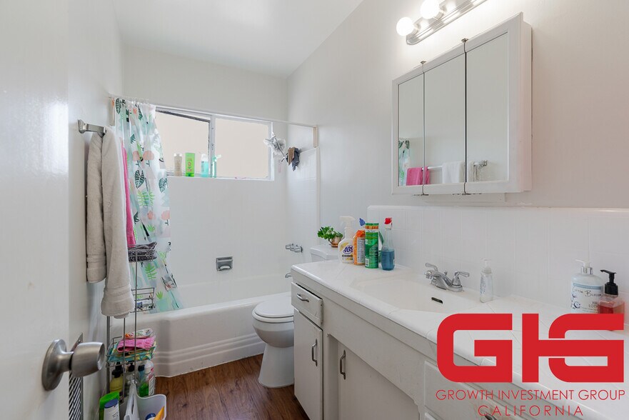 More Photos Of 530-540 N Catalina Ave, Pasadena Apartments For Sale