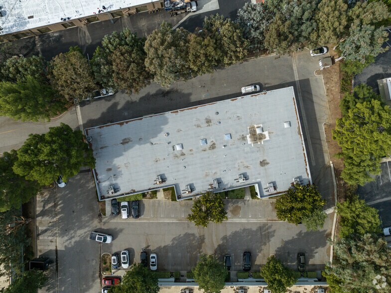 More Photos Of 31121-31131 Via Colinas, Westlake Village Unknown For Sale