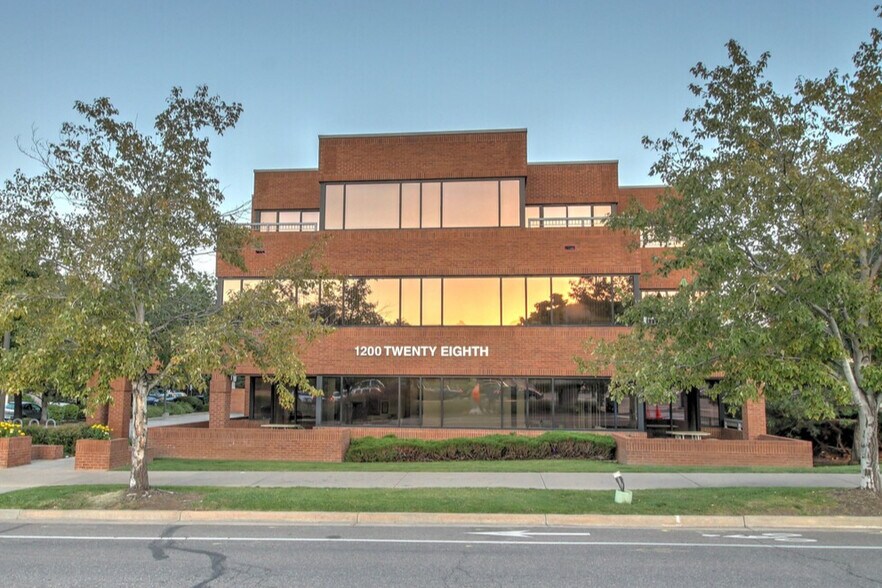 Primary Photo Of 1200 28th St, Boulder Office For Lease