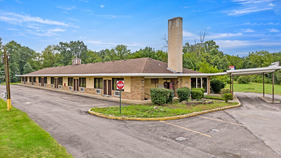 Primary Photo Of 1058 Hausman Rd, Allentown Hotel For Sale