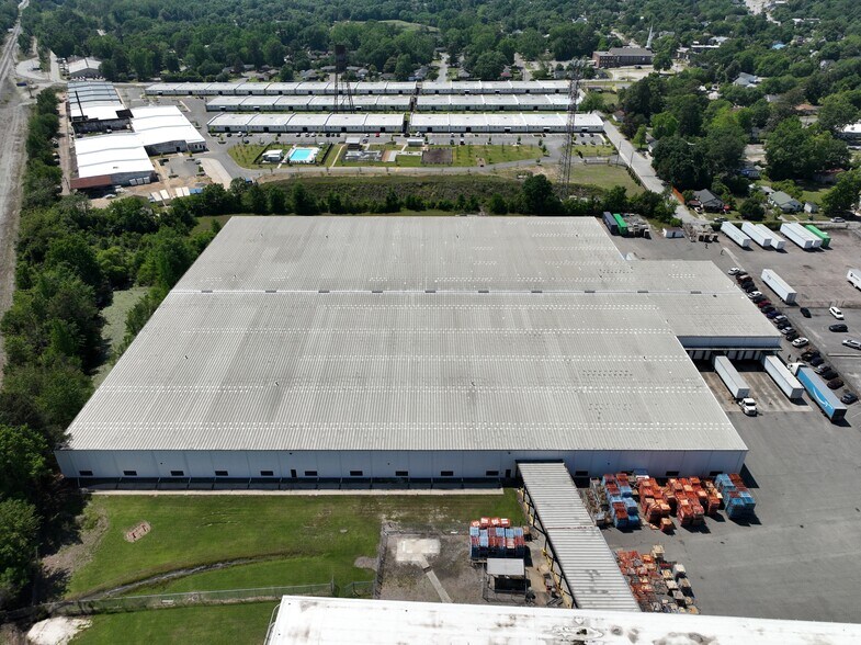 More Photos Of 1610 Wrightsboro Rd, Augusta Warehouse For Sale