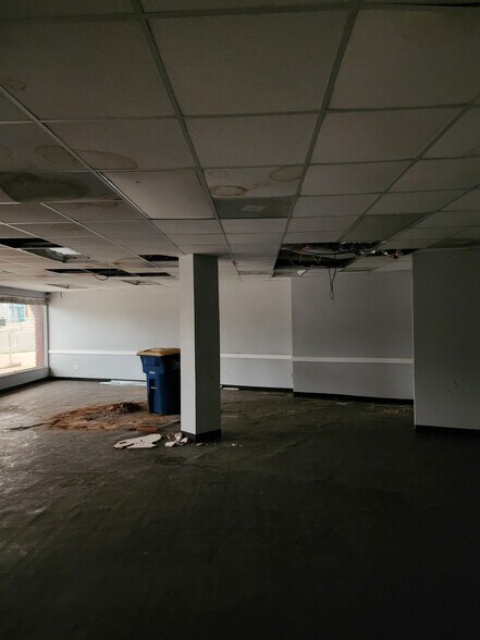More Photos Of 1383 Gulf To Bay Blvd, Clearwater Unknown For Lease