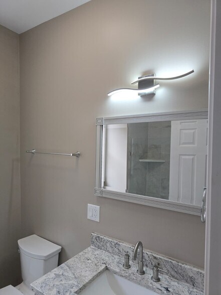 More Photos Of 35 N Mayfield Ave, Chicago Apartments For Sale