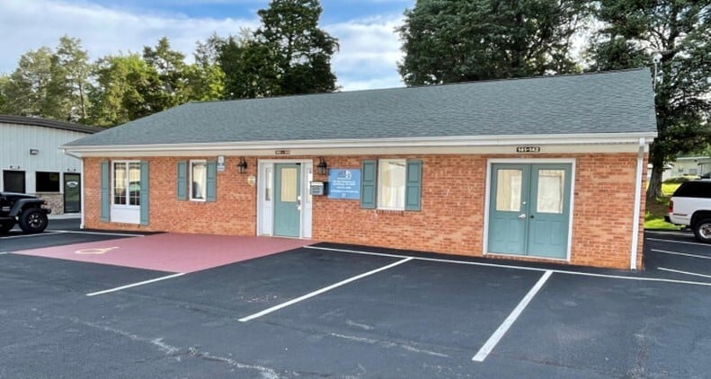 More Photos Of 503 Old Plantation Dr, Lynchburg Light Distribution For Lease