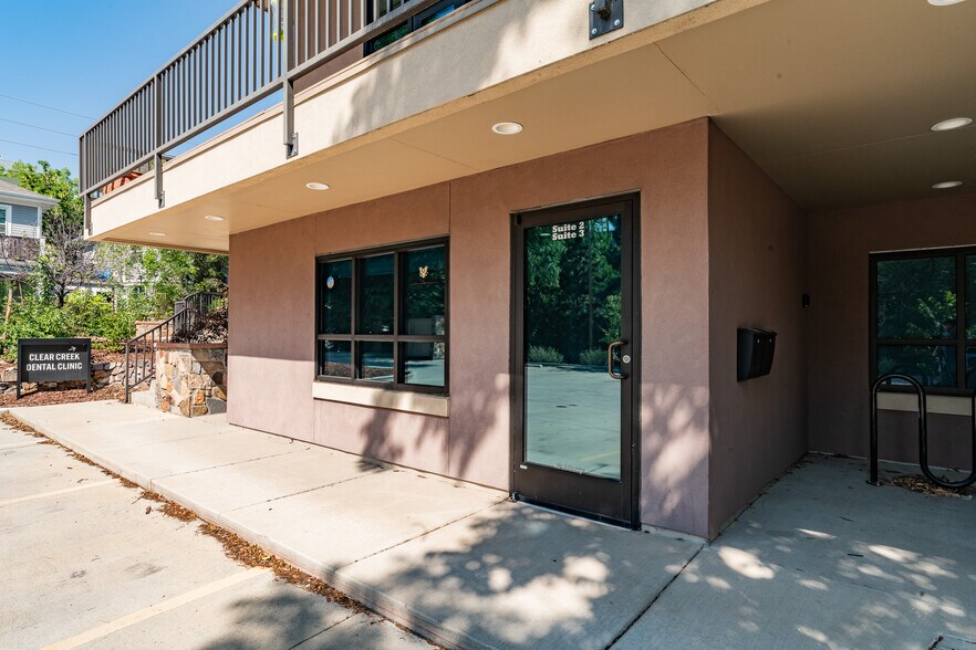 More Photos Of 1600 Washington Ave, Golden Medical For Lease