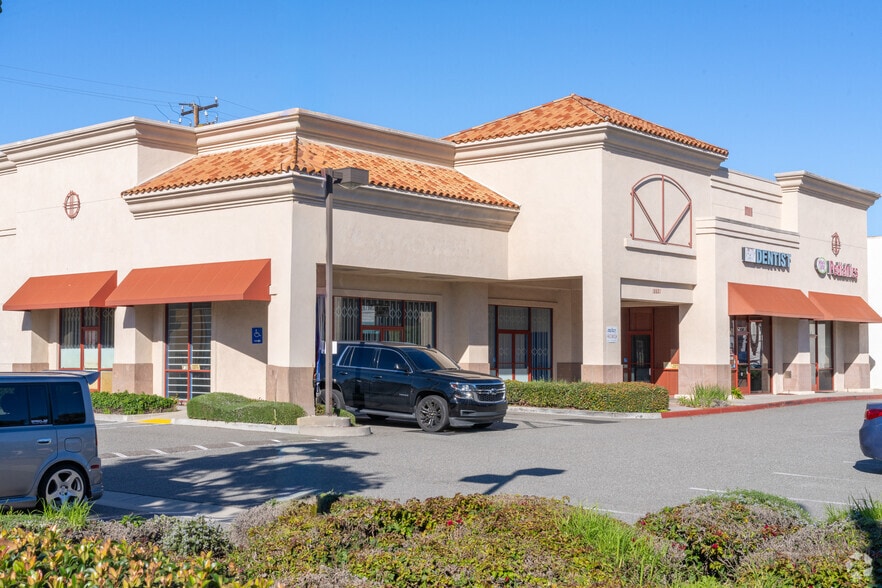 More Photos Of 18821 Pioneer Blvd, Cerritos Storefront Retail Office For Lease