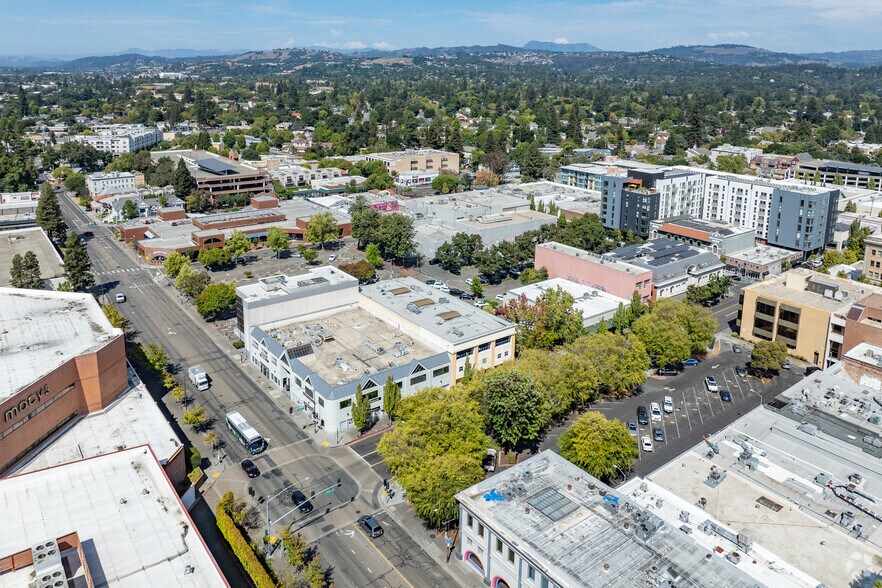 More Photos Of 515 5th St, Santa Rosa Health Club For Lease