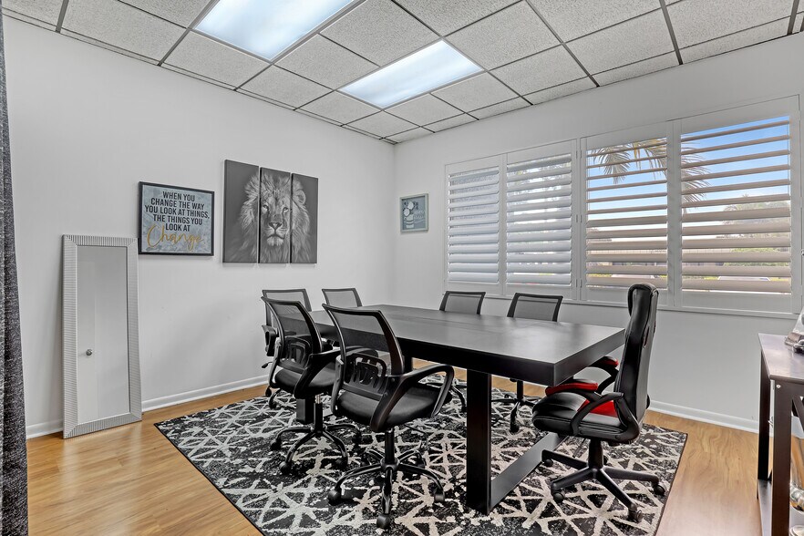 More Photos Of 5650-5656 Corporate Way, West Palm Beach Medical For Sale