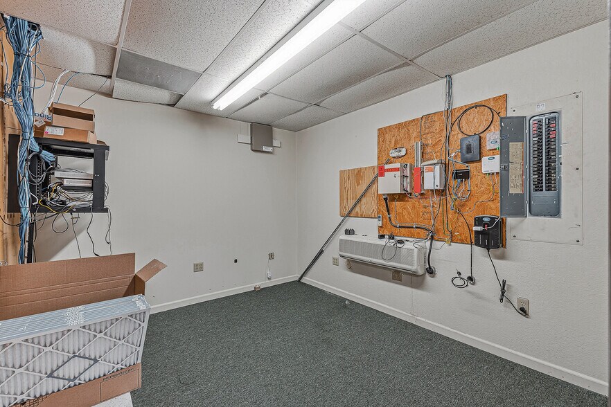 More Photos Of 3615 Stadium Blvd, Jonesboro Freestanding For Lease