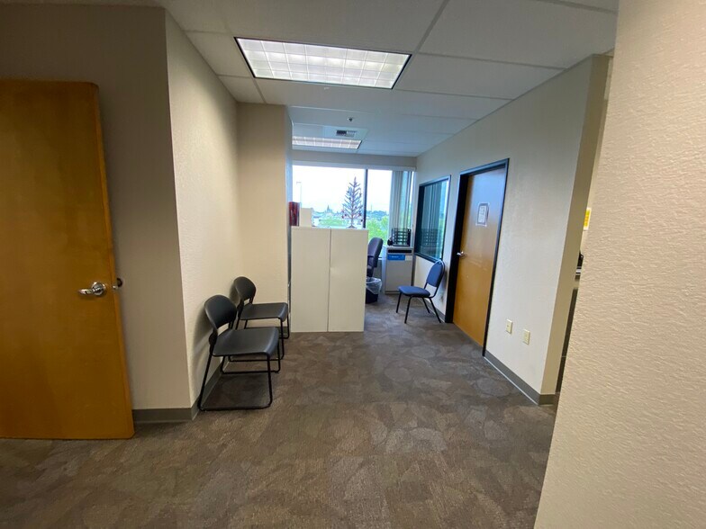 More Photos Of 1501 Oakdale Rd, Modesto Medical For Lease