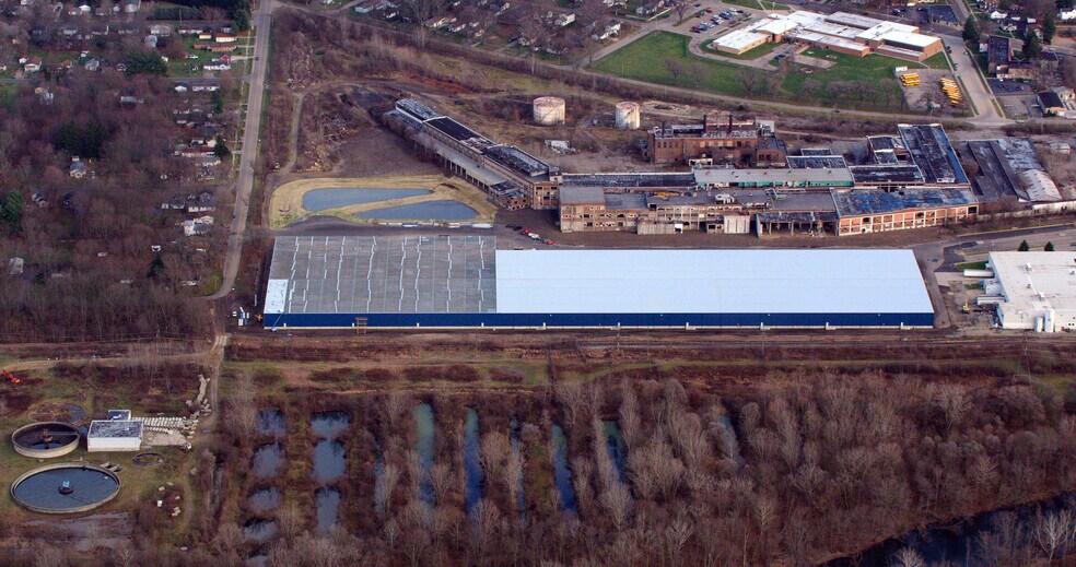 More Photos Of 100 Eunice Ave, Parchment Warehouse For Lease