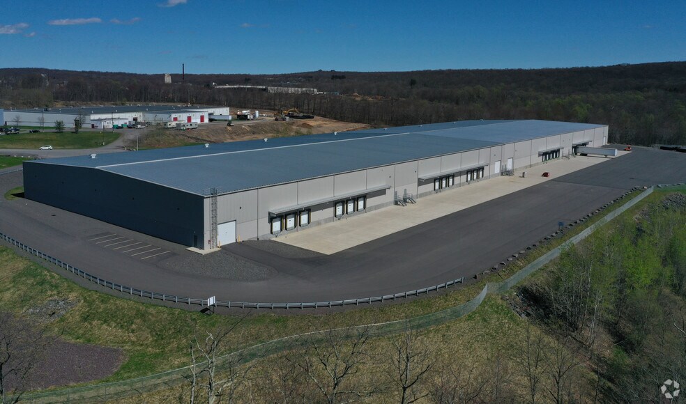 Primary Photo Of 31-45 Elmwood Ave, Mountain Top Warehouse For Lease