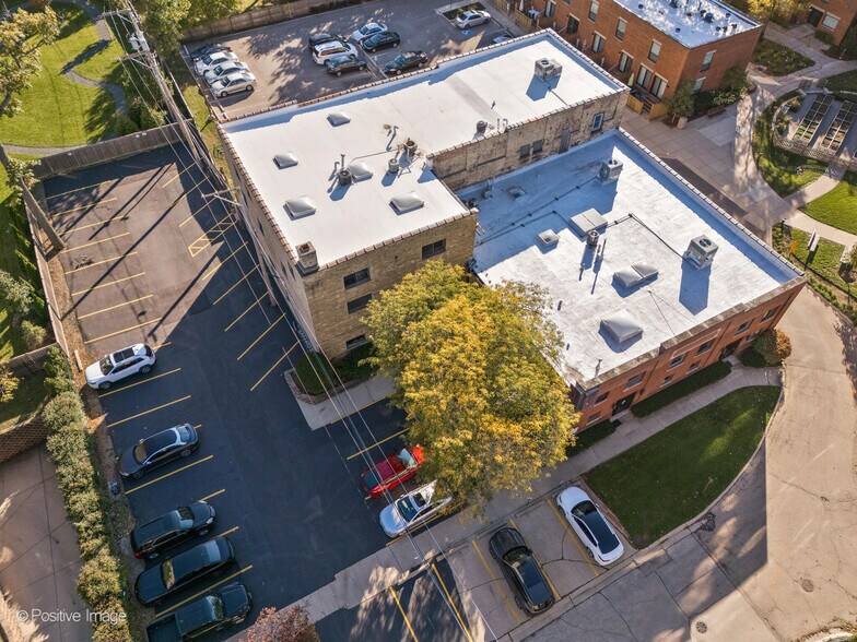 More Photos Of 660 LaSalle Pl, Highland Park Loft Creative Space For Sale