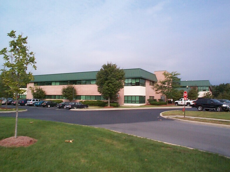 More Photos Of 855 Route 146, Clifton Park Office For Lease