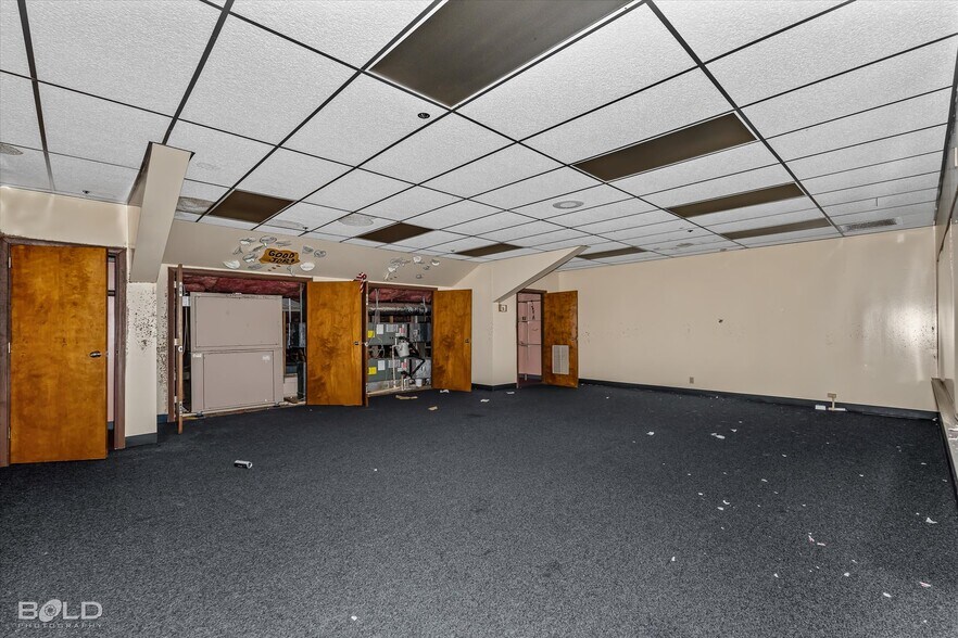 More Photos Of 200 All Saints Rd, Pelican Schools For Sale