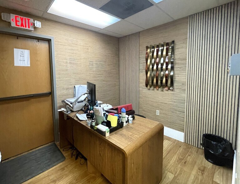 More Photos Of 333 N Oxford Valley Rd, Fairless Hills Medical For Sale