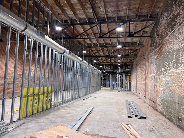 More Photos Of 123 E Bijou St, Colorado Springs Freestanding For Lease