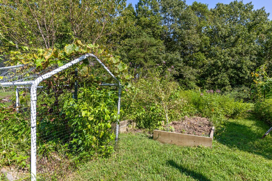 More Photos Of 3872 Brayton Mountain Rd, Graysville Skilled Nursing Facility For Sale