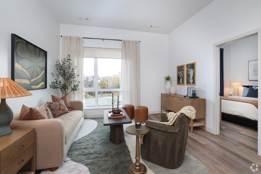 More Photos Of 266 Canal St, Salem Apartments For Lease