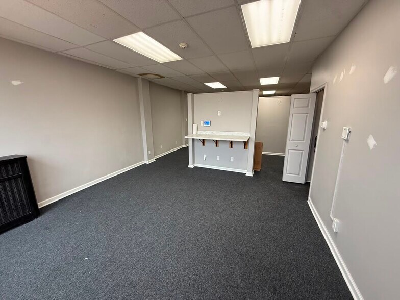 More Photos Of 7215C Rising Sun Ave, Philadelphia Storefront For Lease