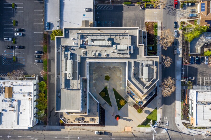 More Photos Of 2880 Stevens Creek Blvd, San Jose Office For Lease