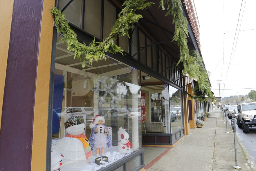 More Photos Of 101-107 S 1st St, Silverton Office For Lease