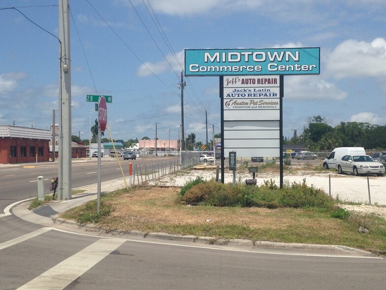 More Photos Of 1266 28th Ave, Bradenton Warehouse For Lease