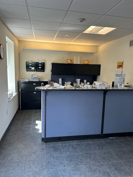 More Photos Of 89 Hancock St, Stoneham Loft Creative Space For Lease