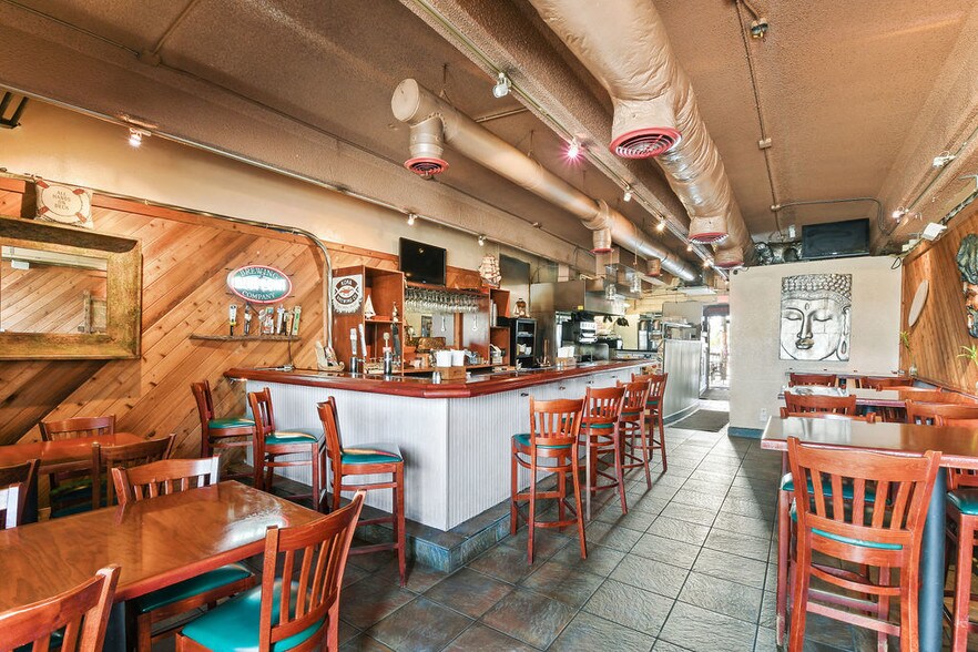 More Photos Of 766-772 Northlake Blvd, Lake Park Restaurant For Lease