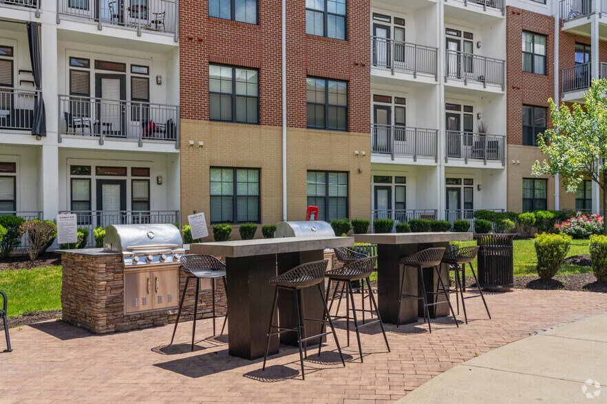 More Photos Of 9300 Lottsford Rd, Largo Apartments For Lease