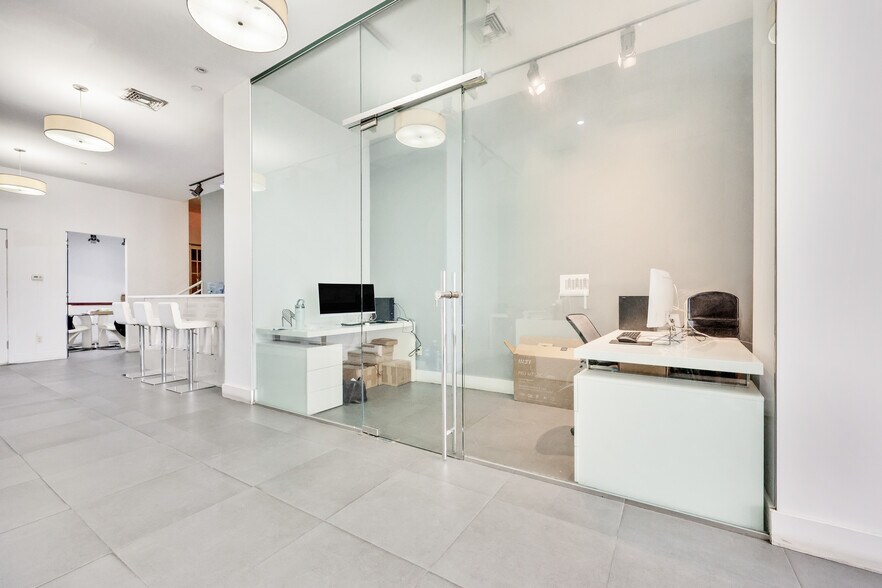 More Photos Of 500 4th Ave, Brooklyn Apartments For Lease