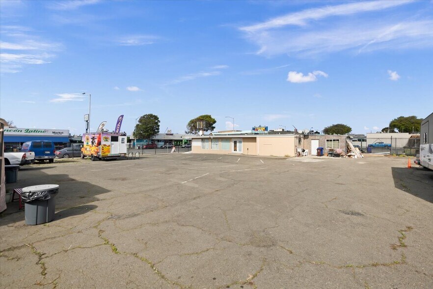 More Photos Of 12860 San Pablo Ave, Richmond Restaurant For Sale