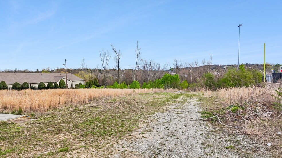 More Photos Of 7725 Shallowford Rd, Chattanooga Land For Sale