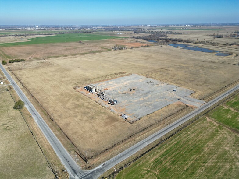 Primary Photo Of Manning Road and Reno Road, El Reno Land For Sale