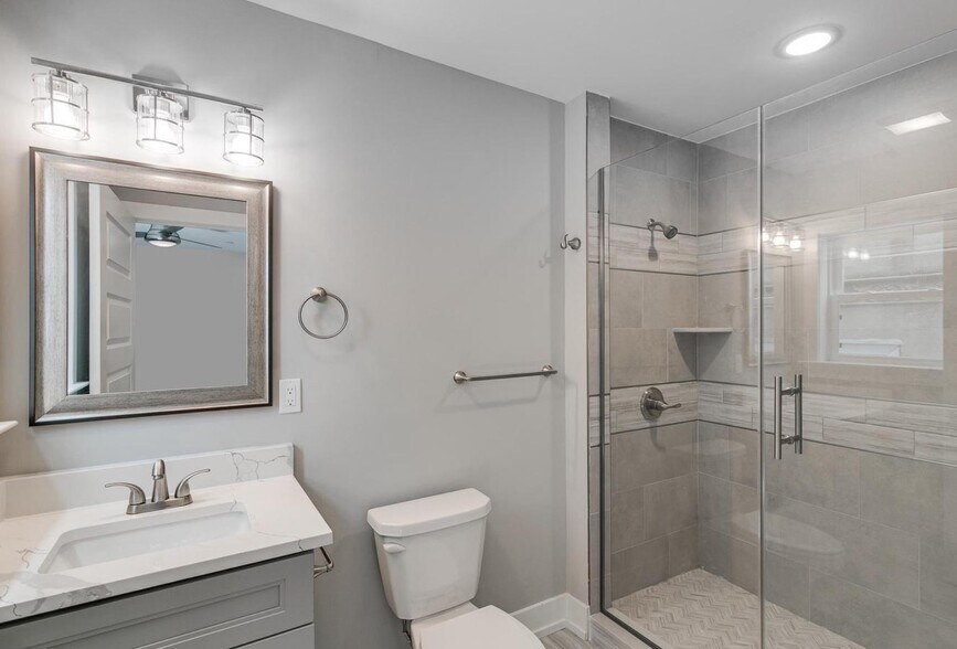 More Photos Of 1309 S 52nd St, Philadelphia Apartments For Sale