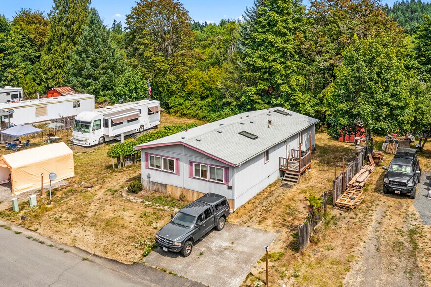 More Photos Of 1105 Riverside Dr, Vernonia Manufactured Housing Mobile Home Park For Sale