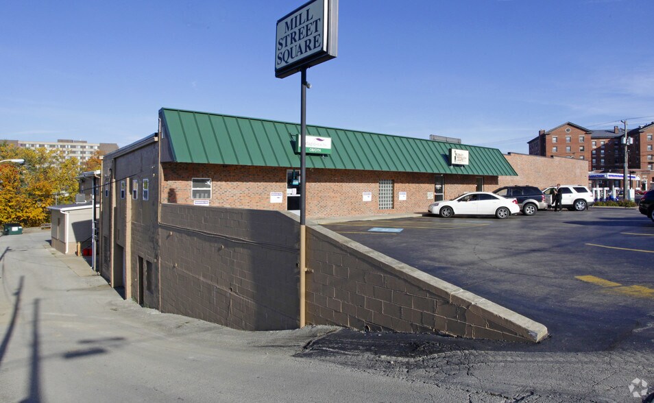 More Photos Of 105-111 W Fayette St, Uniontown Unknown For Lease