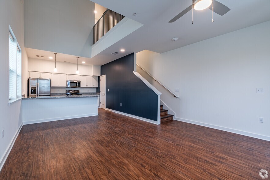 More Photos Of 4815 Market Green Pl W, Lakeland Apartments For Sale