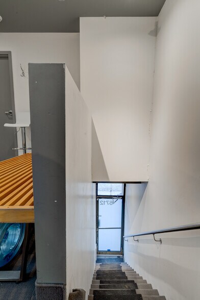 More Photos Of 6712-6714 Boul Saint-Laurent, Montréal Storefront Retail Residential For Lease