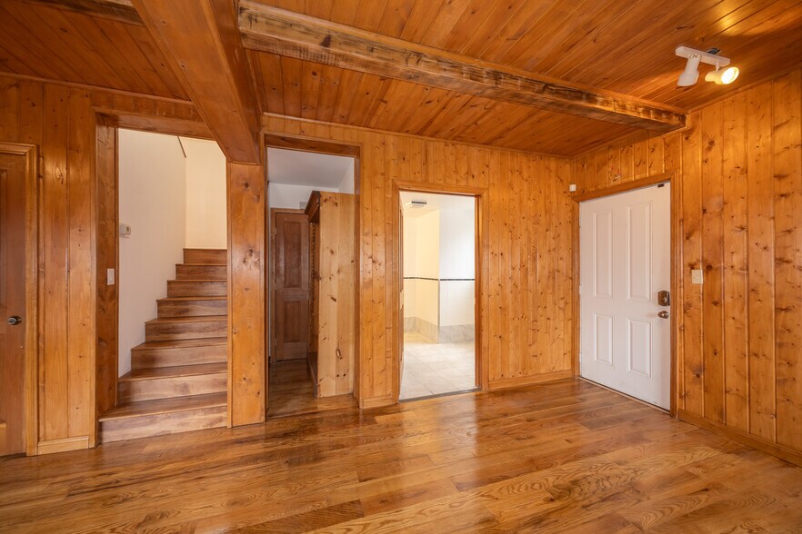 More Photos Of 1016 W Big Bear Blvd, Big Bear City Office Residential For Sale