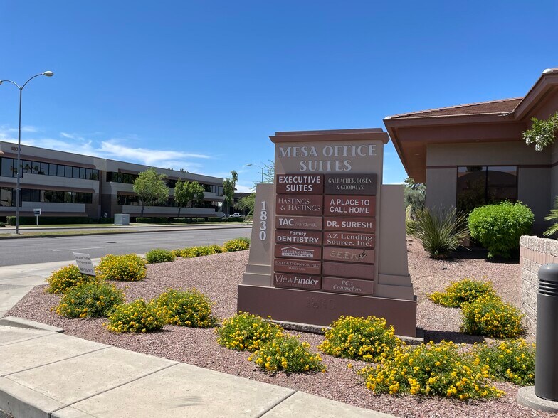 More Photos Of 1830 S Alma School Rd, Mesa Medical For Sale