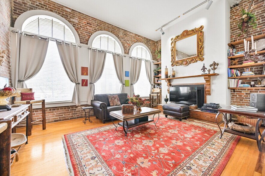 More Photos Of 217 23rd St, Galveston Apartments For Sale