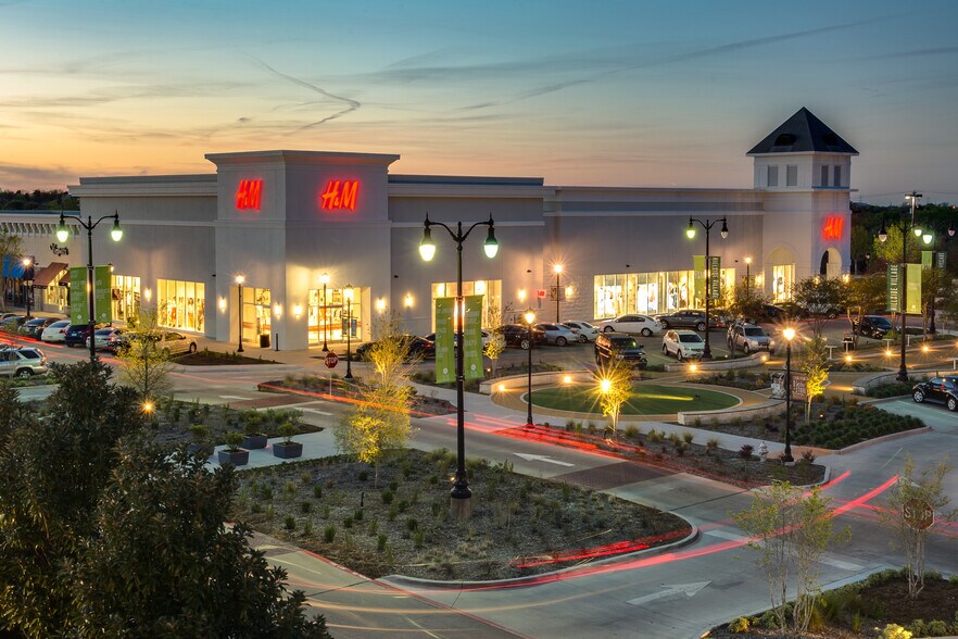 More Photos Of 305 W FM 1382, Cedar Hill Unknown For Lease