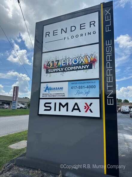 More Photos Of 1425 Enterprise Ave, Springfield Warehouse For Lease