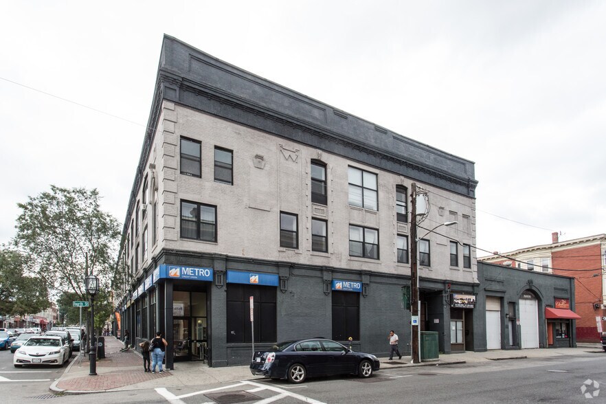 More Photos Of 361-385 Broadway, Chelsea Apartments For Lease