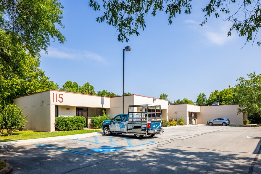 More Photos Of 115 Nowlin Ln, Chattanooga Office For Lease