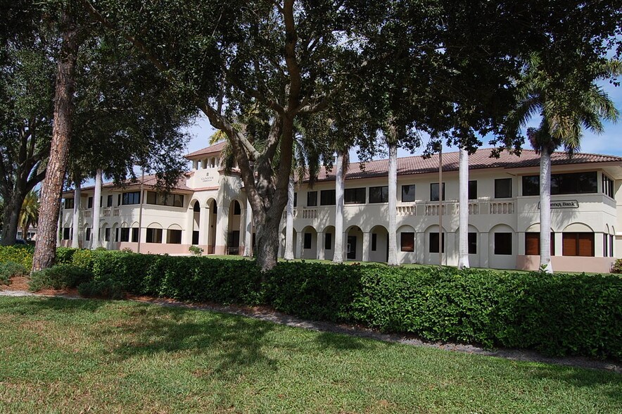 More Photos Of 1000 SE Monterey Commons Blvd, Stuart Unknown For Lease